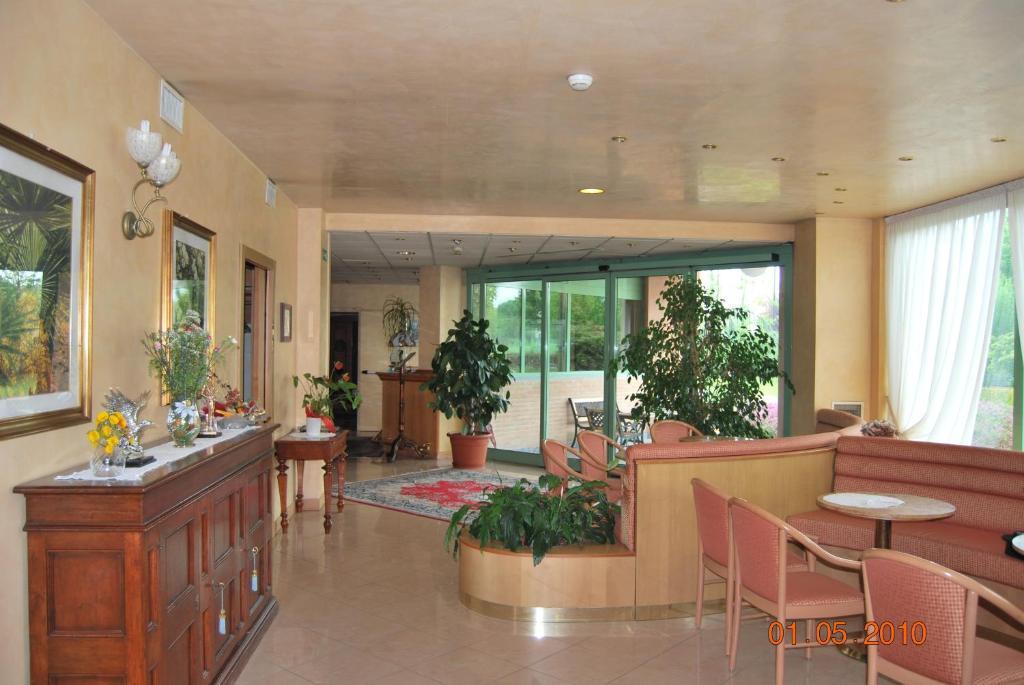 Vecchia Brianza Hotel Seveso Eksteriør billede