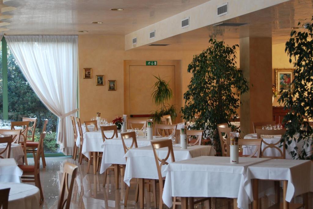 Vecchia Brianza Hotel Seveso Eksteriør billede